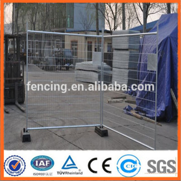 simple retractable welded temporary fences stands concrete